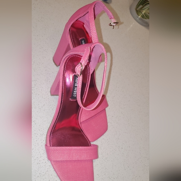 Marrie Ankle Strap Sandals - Picture 10 of 12